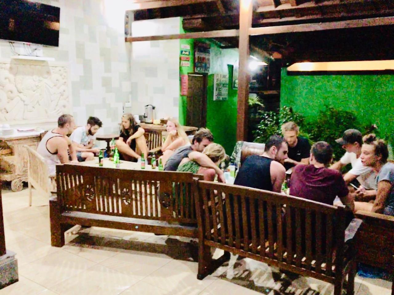 Lembongan Hostel Нуса-Лембонган Экстерьер фото